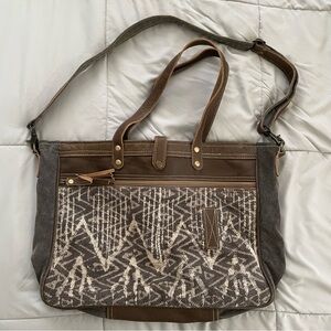 Myra messenger bag